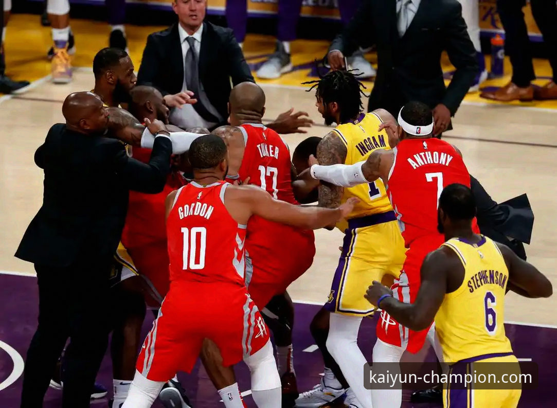 开云app iOS版怎么下载 洛杉矶湖人队进攻火力深度评测:一场流畅观赛体验背后的技术支撑